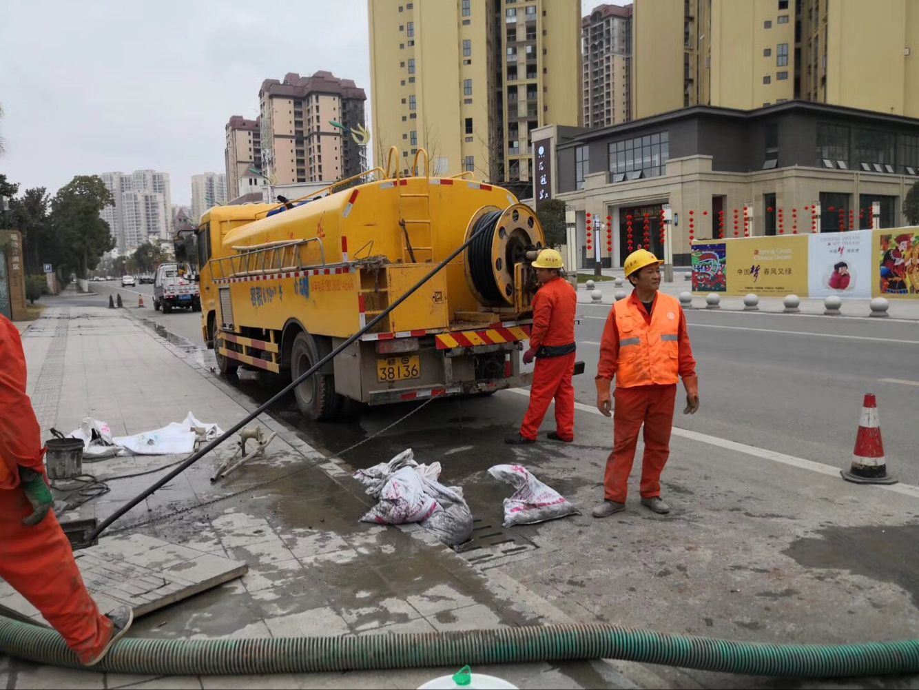 驿城排污管道清淤-管道清洗